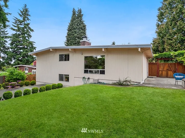 15619 SE 9th St — Photo 7