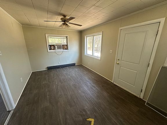 3rd image of 1204 Phillips St #1204