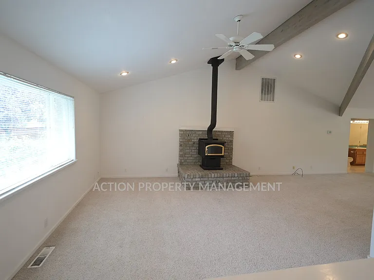 123 Beeson Rd — Photo 5