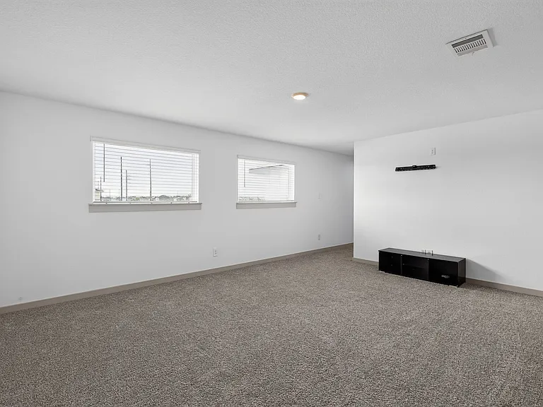 14407 Sweetwater Dr — Photo 8