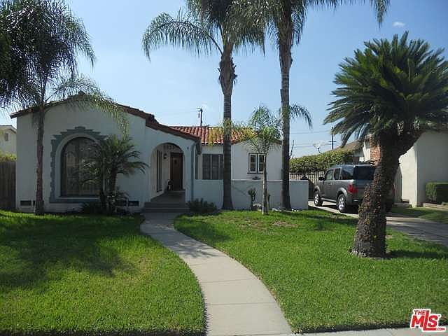 1st image of 5833 Camellia Ave
