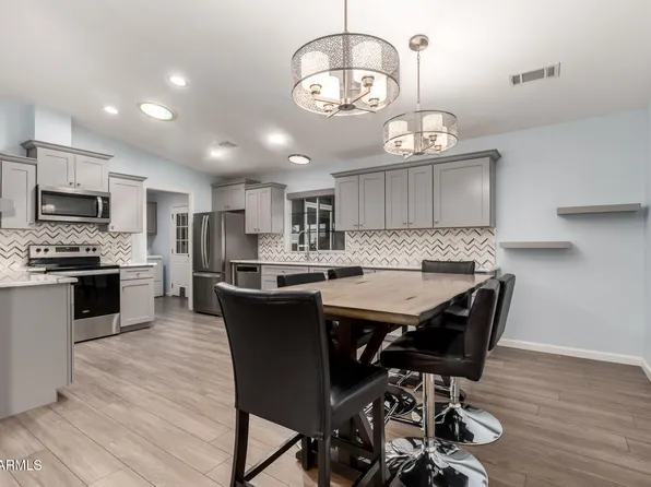 2400 E BASELINE Avenue #181, Apache Junction, AZ 85119