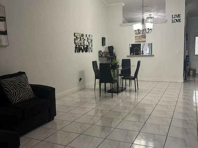633 Sea Pine Way #C — Photo 31