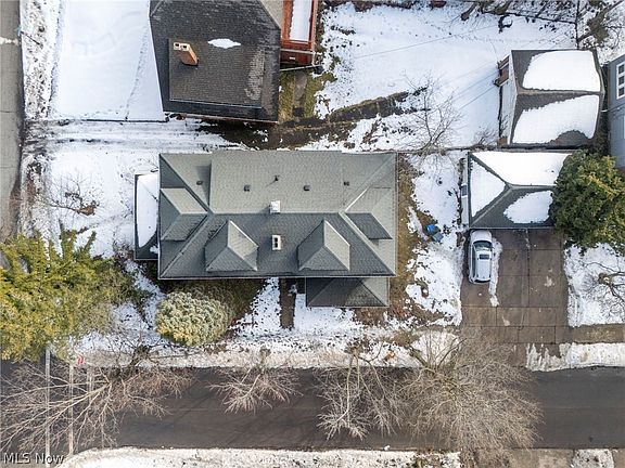 4th image of 14622 Superior Rd