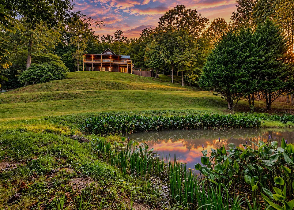 286 Garrett Dr