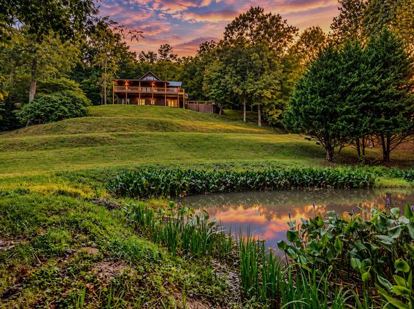 286 Garrett Dr