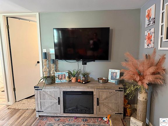 5th image of 10216 Whippoorwill Dr