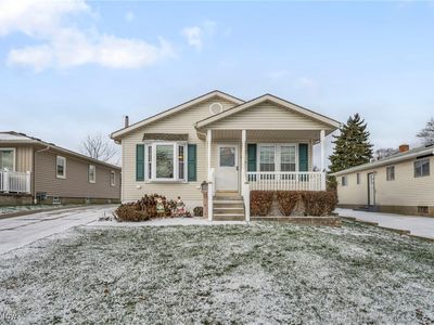 618 Woodstock Rd, Akron, OH, 44312