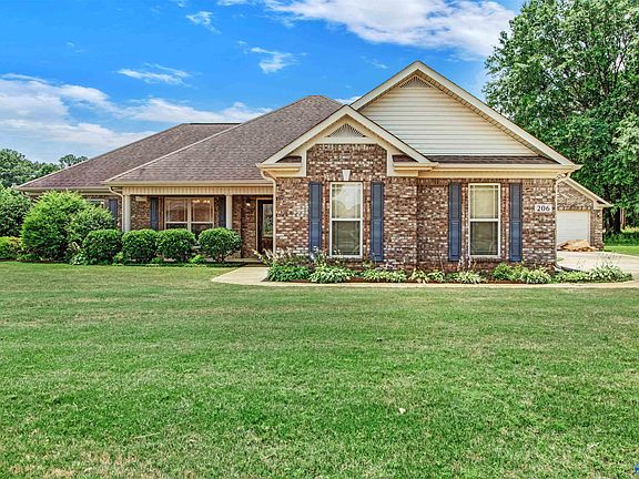 2nd image of 206 Wes Ashley Dr