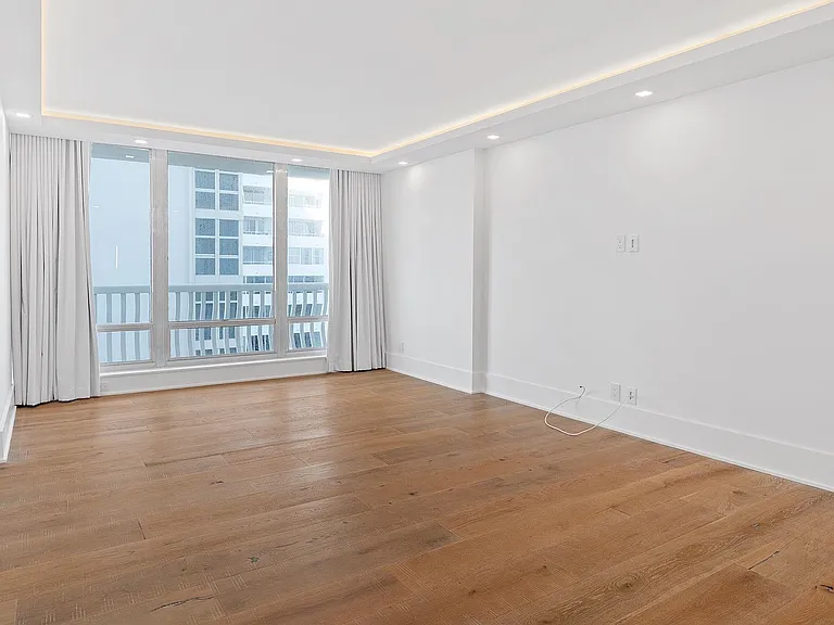 4020 Galt Ocean Dr #409 — Photo 41