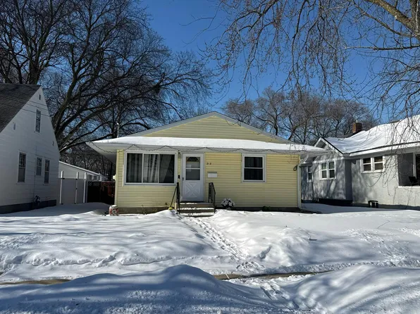 213 27th Ave N, Saint Cloud, MN 56303