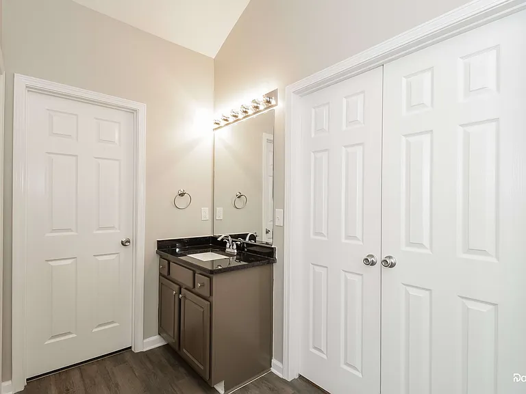 107 Fate Ct — Photo 9