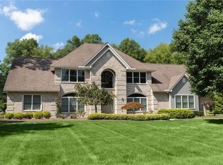 2471 E Pointe Dr SE, Warren, OH 44484