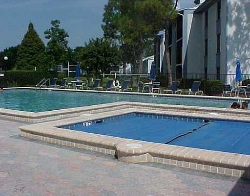 4th image of 8211 Sun Spring Cir Unit 11