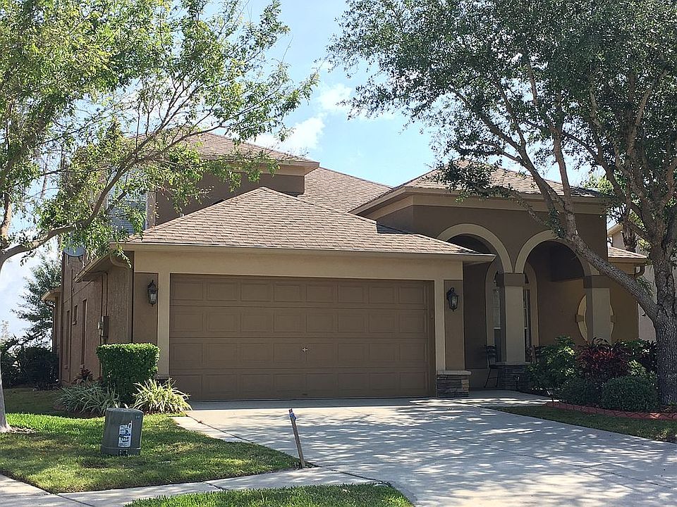 1st image of 4022 Stornoway Dr
