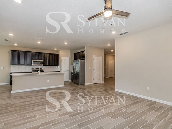 3rd image of 6395 Longleaf Branch Dr