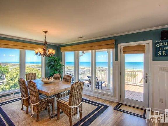 3rd image of 951 S Fort Fisher Boulevard
