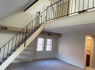 120 N Oak Park Ave APT 400, Oak Park, IL 60301
