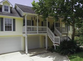 911 N Hunting Tower Run, Montgomery, TX 77316