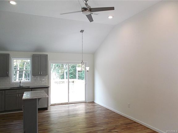 4th image of 3909 Elsie Dr
