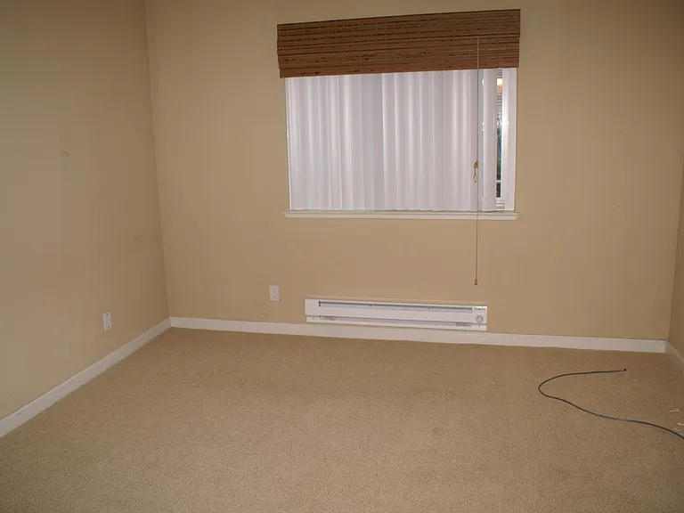 3300 Red Cedar Ter — Photo 7