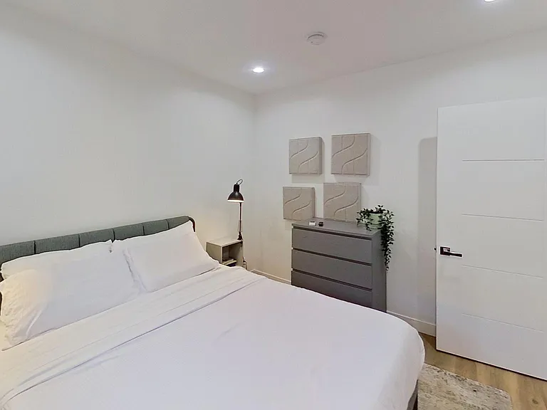 10863 Kling St #3 — Photo 11