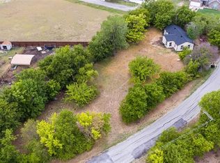 3079 Henry Rd, Lancaster, TX 75134