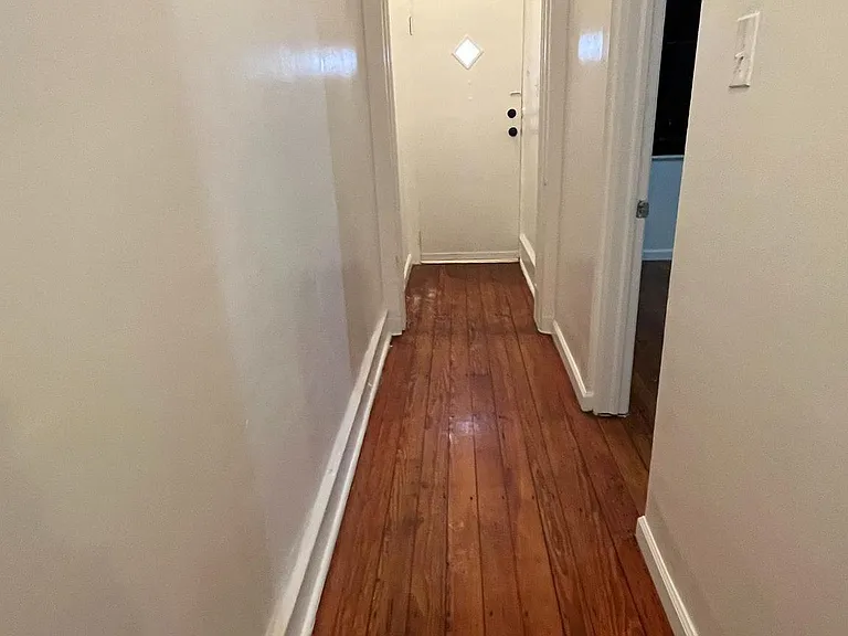 2823 Amber St — Photo 12