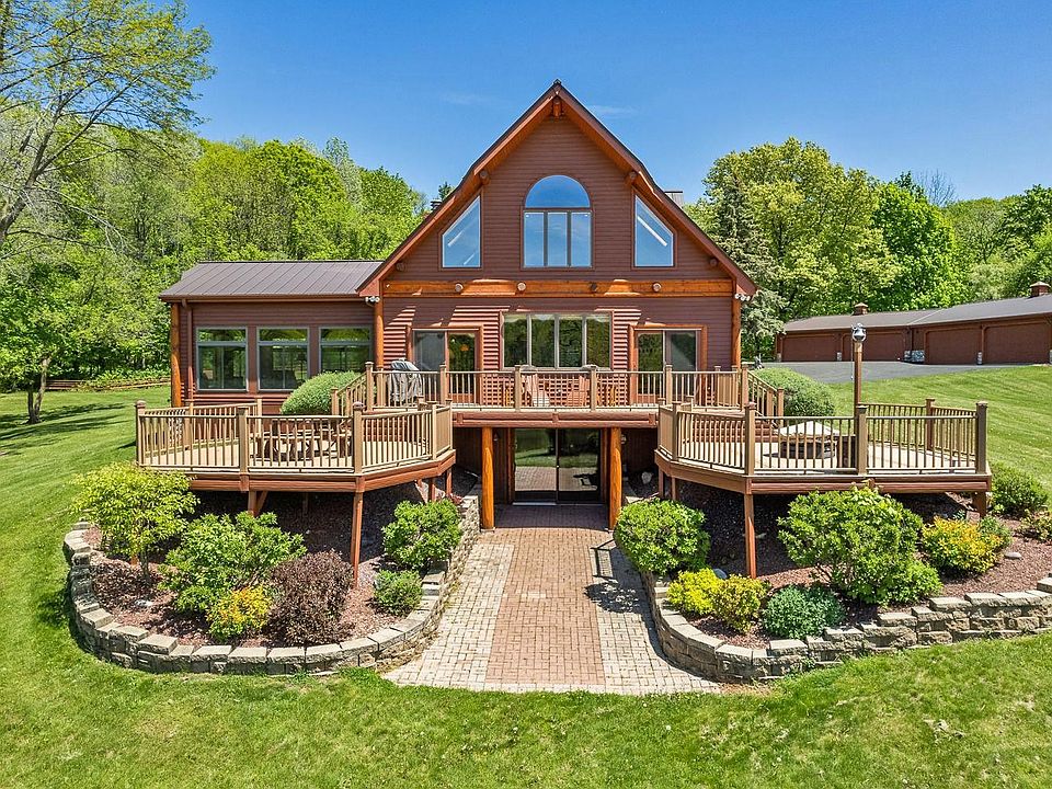 S1555 Farra Rd, La Valle, WI 53941 | MLS #2004819 | Zillow
