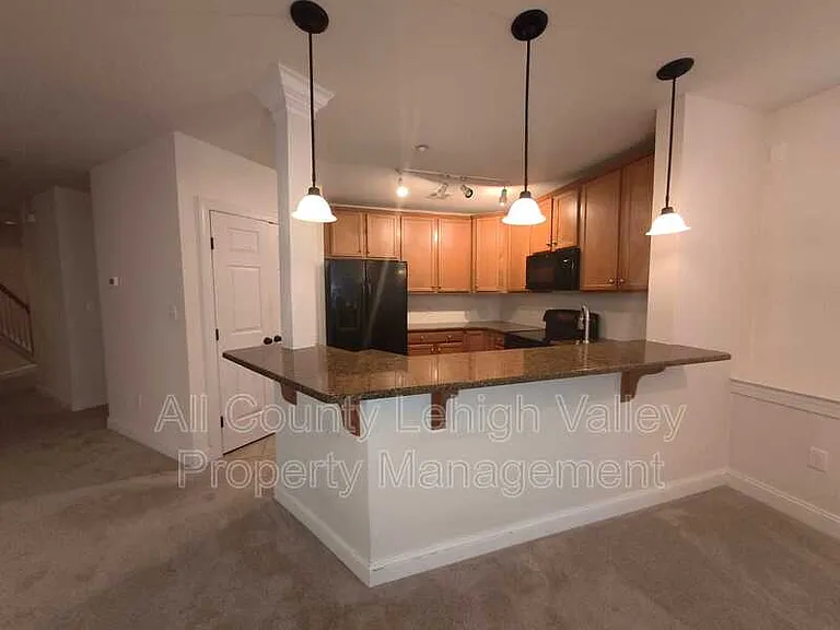 1157 Meadow Lark Way — Photo 3