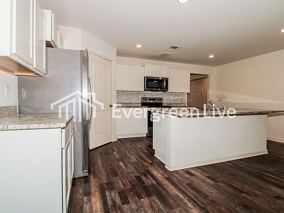 5th image of 4407 Cottonwood Ct