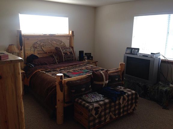 Mast bd/bth & closet to lft