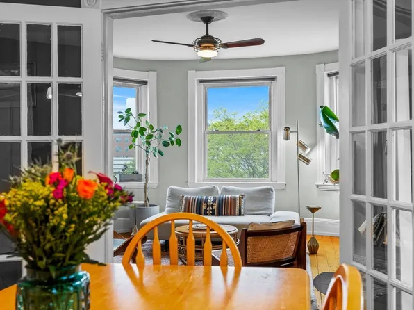 120 Day St #3, Jamaica Plain, MA 02130