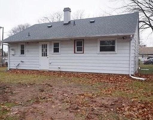 4th image of 412 Roanoke St