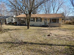 1690 Mally Wagnon Rd, Fayetteville, AR 72701