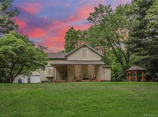 219 Pleasant Valley Rd, South Windsor, CT 06074