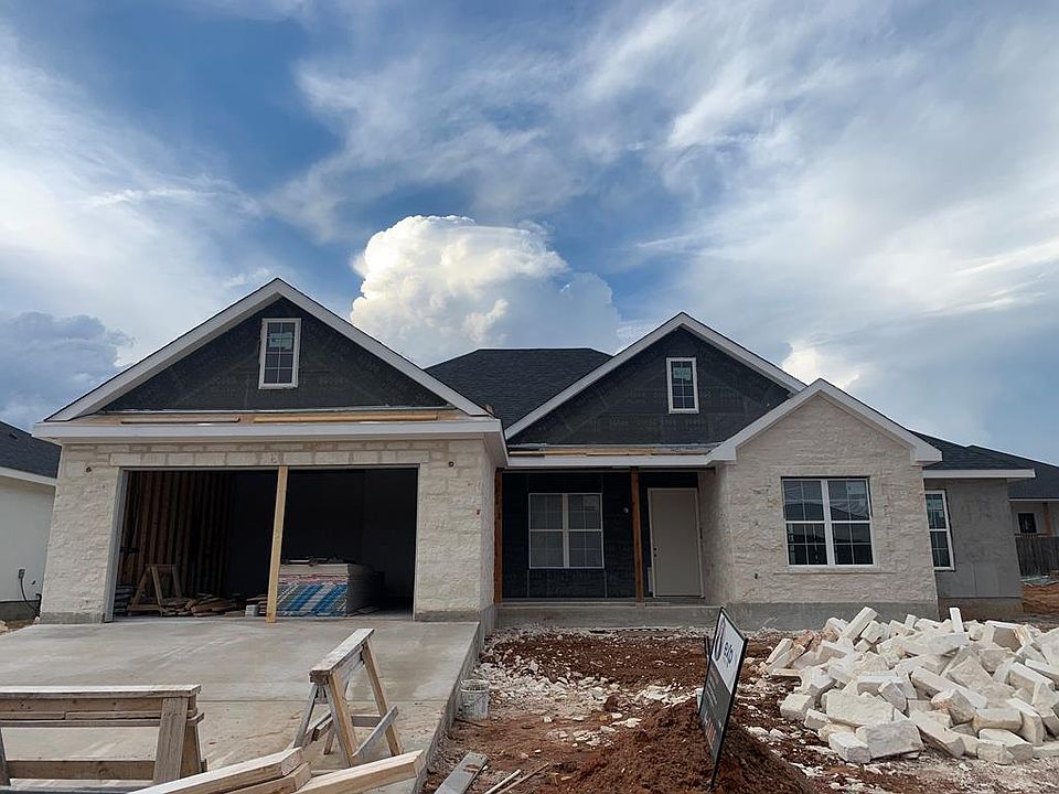 1st image of 118 Madrona Ln