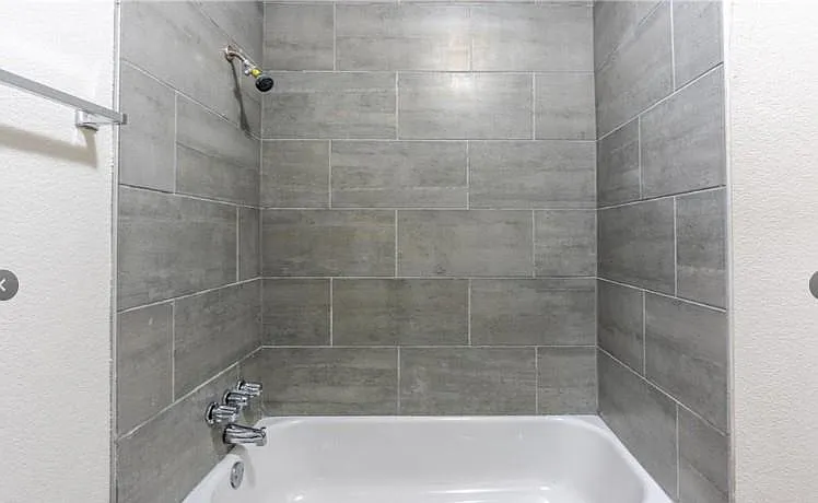 2702 Little Valley Cv #A — Photo 9