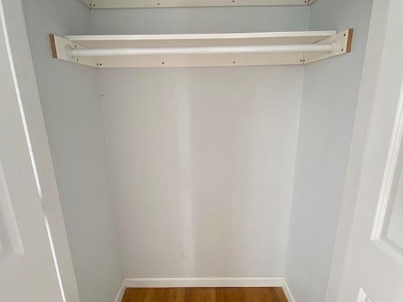 5th image of 353 Franklin Ave