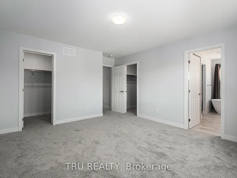 813 Crossgate St — Photo 13