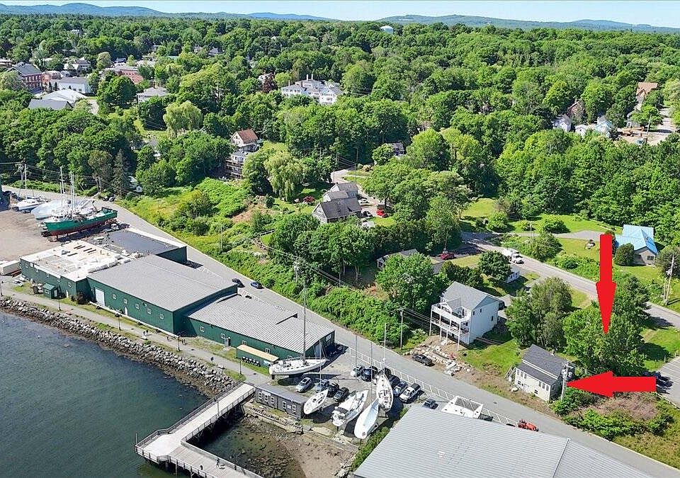 1st image of 104 Front Street