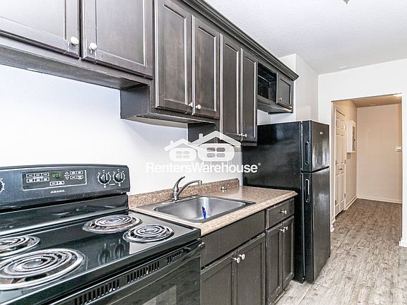 4th image of 2912 Lockridge St Unit 3W