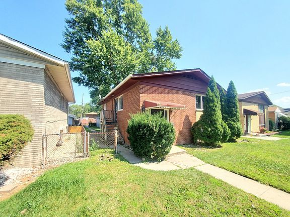 2nd image of 14009 S Saginaw Ave