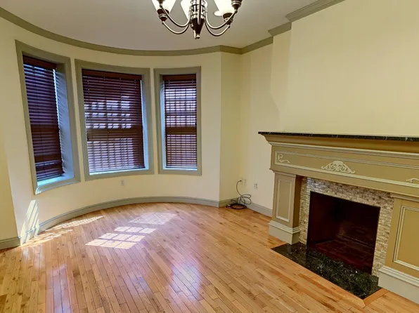 533 Newbury St, Boston, MA