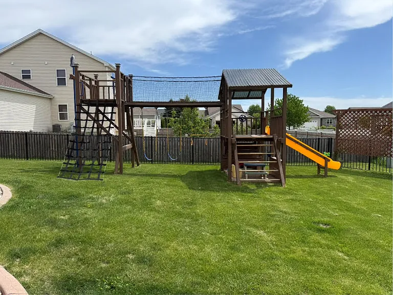 4363 Memorial Cir — Photo 54
