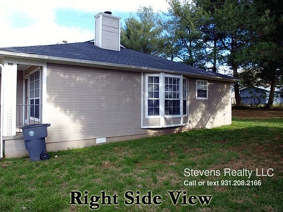 2nd image of 443 Oriole Dr