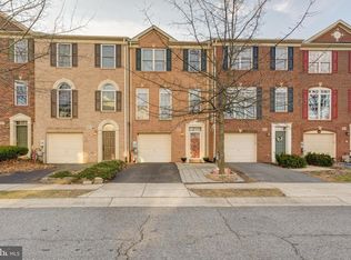 8827 Montjoy Pl, Ellicott City, MD 21043