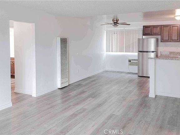 5th image of 1724 Crofton Ln