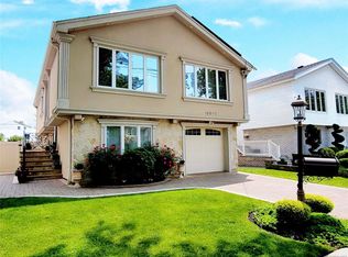 16015 85th St, Howard Beach, NY 11414
