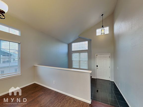 5th image of 14422 E Elk Pl